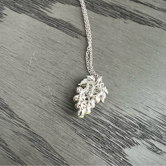 🍇 Italian Grapes Rhinestone Grapevine Necklace w 18” Sterling Silver 925 Chain - Picture 7 of 8